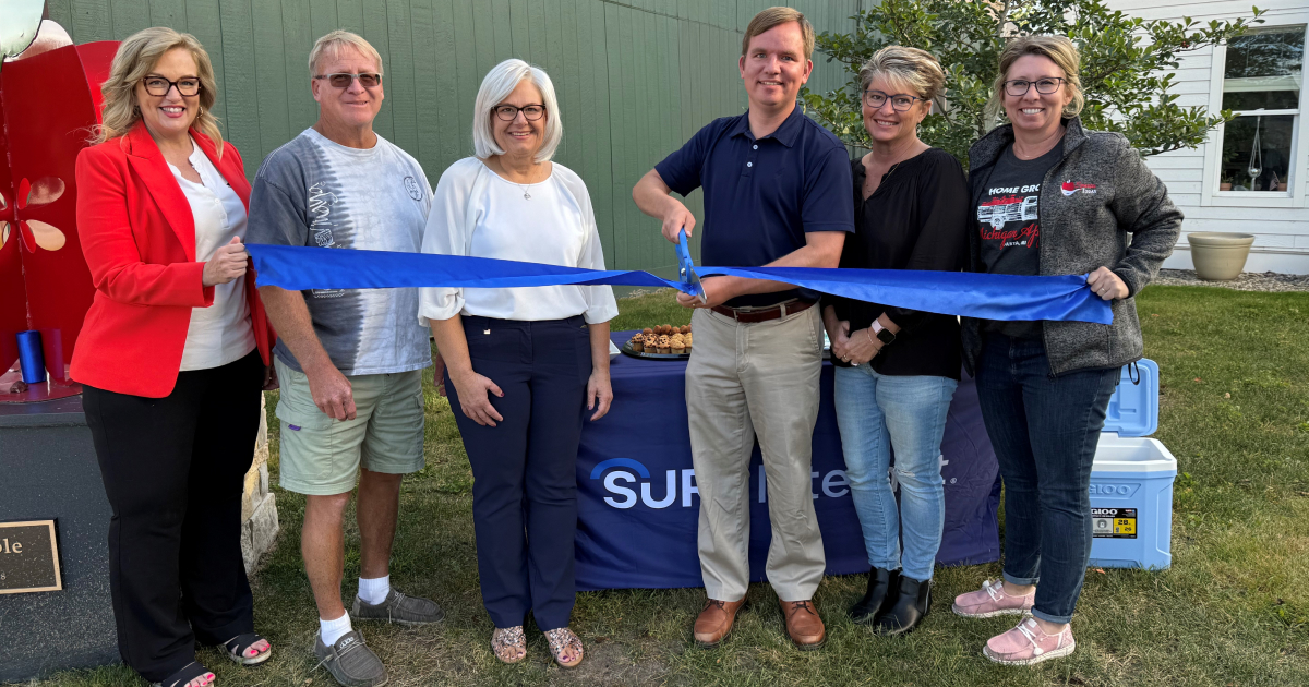 Surf Internet Launches Fiber-Optic Service in Sparta, Michigan